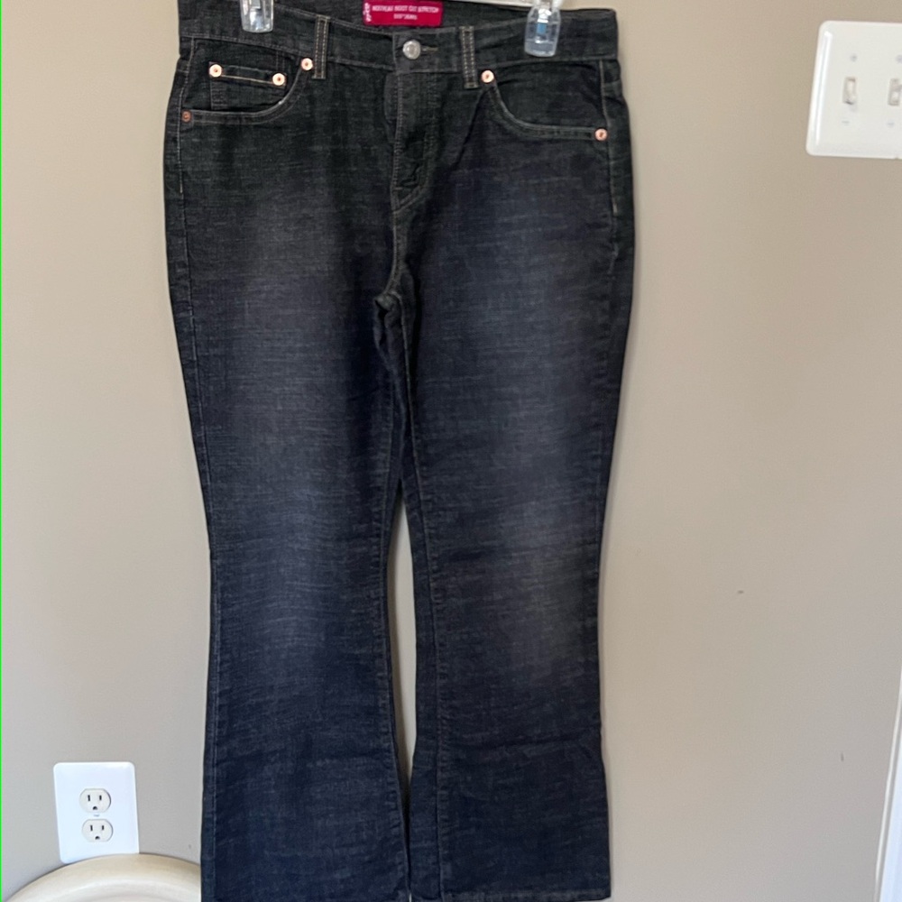 Levi’s Nouveau bootcut Jean size 8P